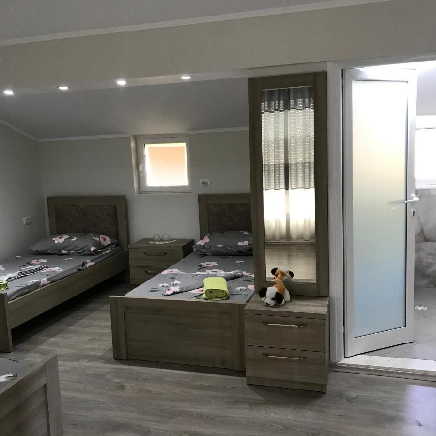 Guesthouse Bellavista Berat Zewnętrze zdjęcie
