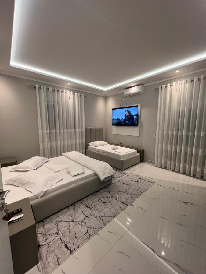 Guesthouse Bellavista Berat Zewnętrze zdjęcie