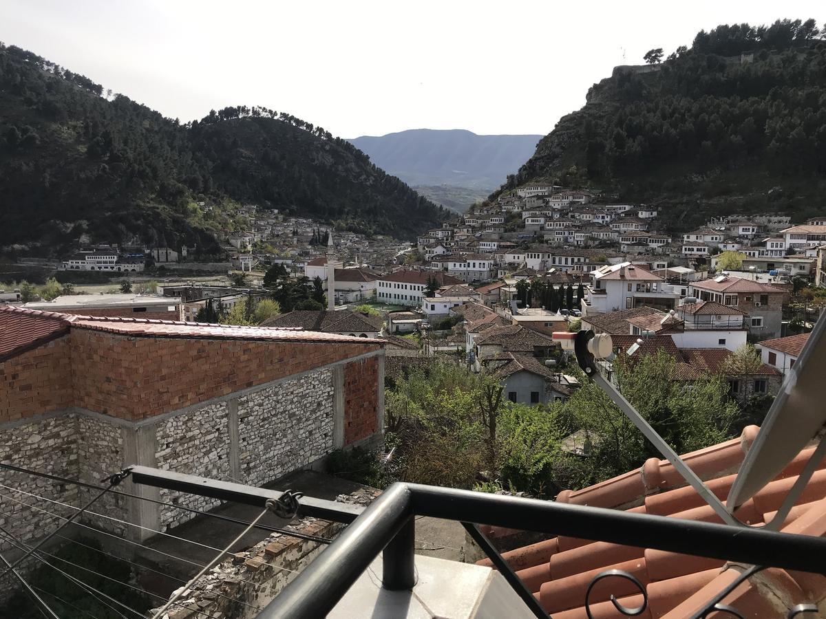 Guesthouse Bellavista Berat Zewnętrze zdjęcie