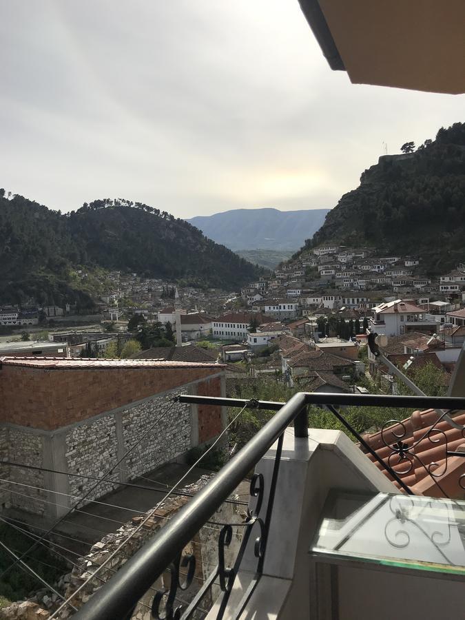 Guesthouse Bellavista Berat Zewnętrze zdjęcie