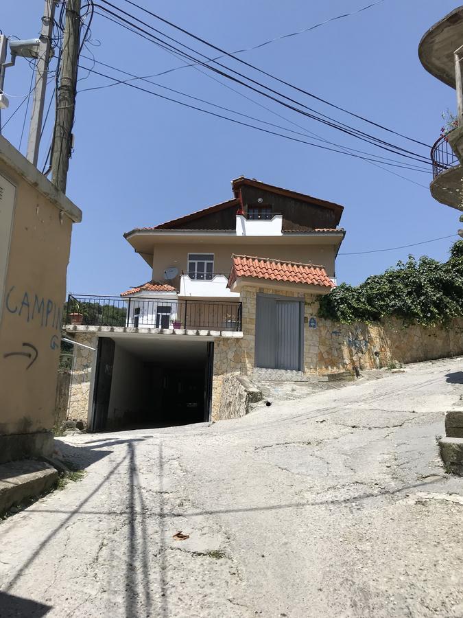 Guesthouse Bellavista Berat Zewnętrze zdjęcie