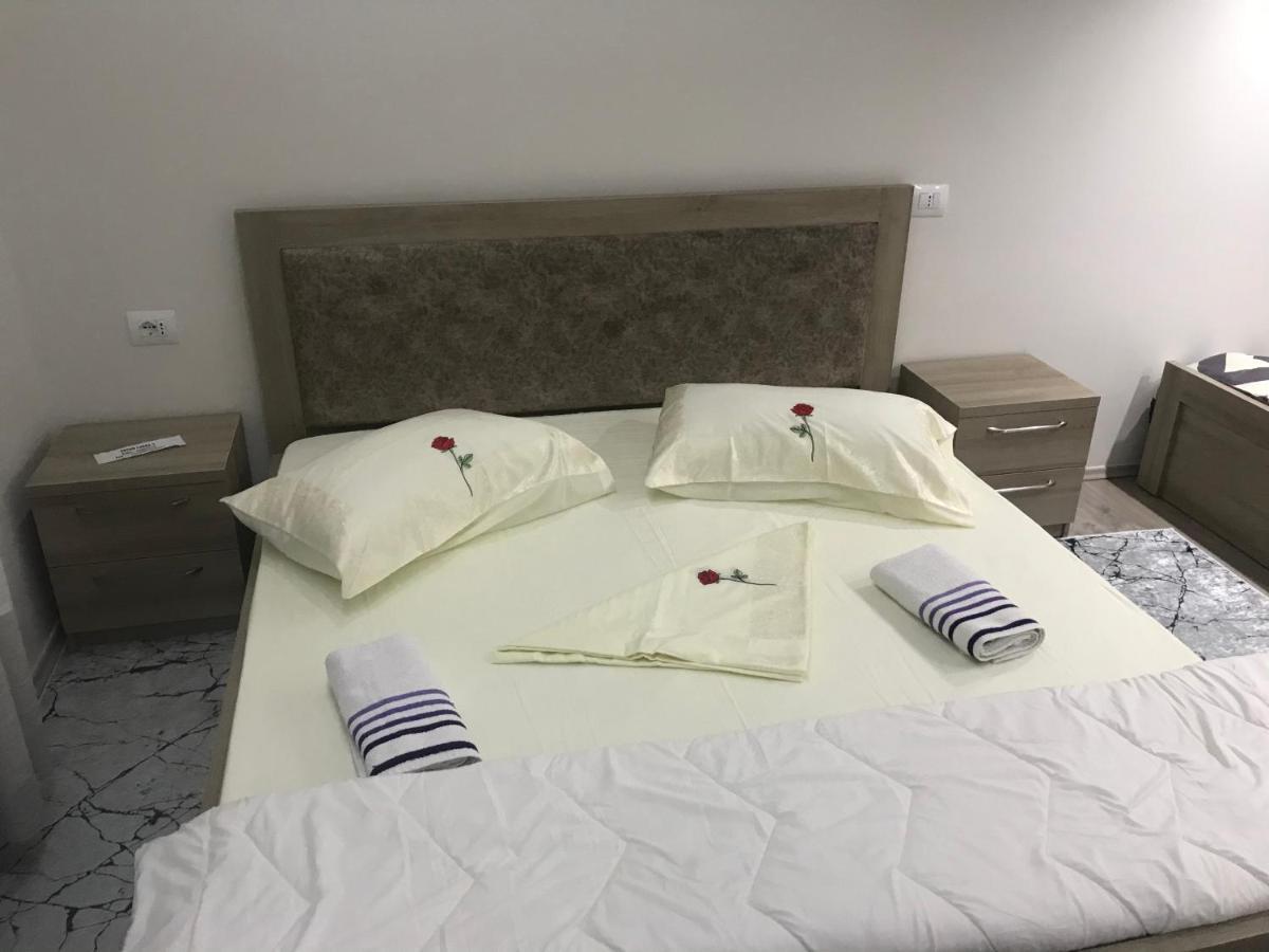 Guesthouse Bellavista Berat Zewnętrze zdjęcie